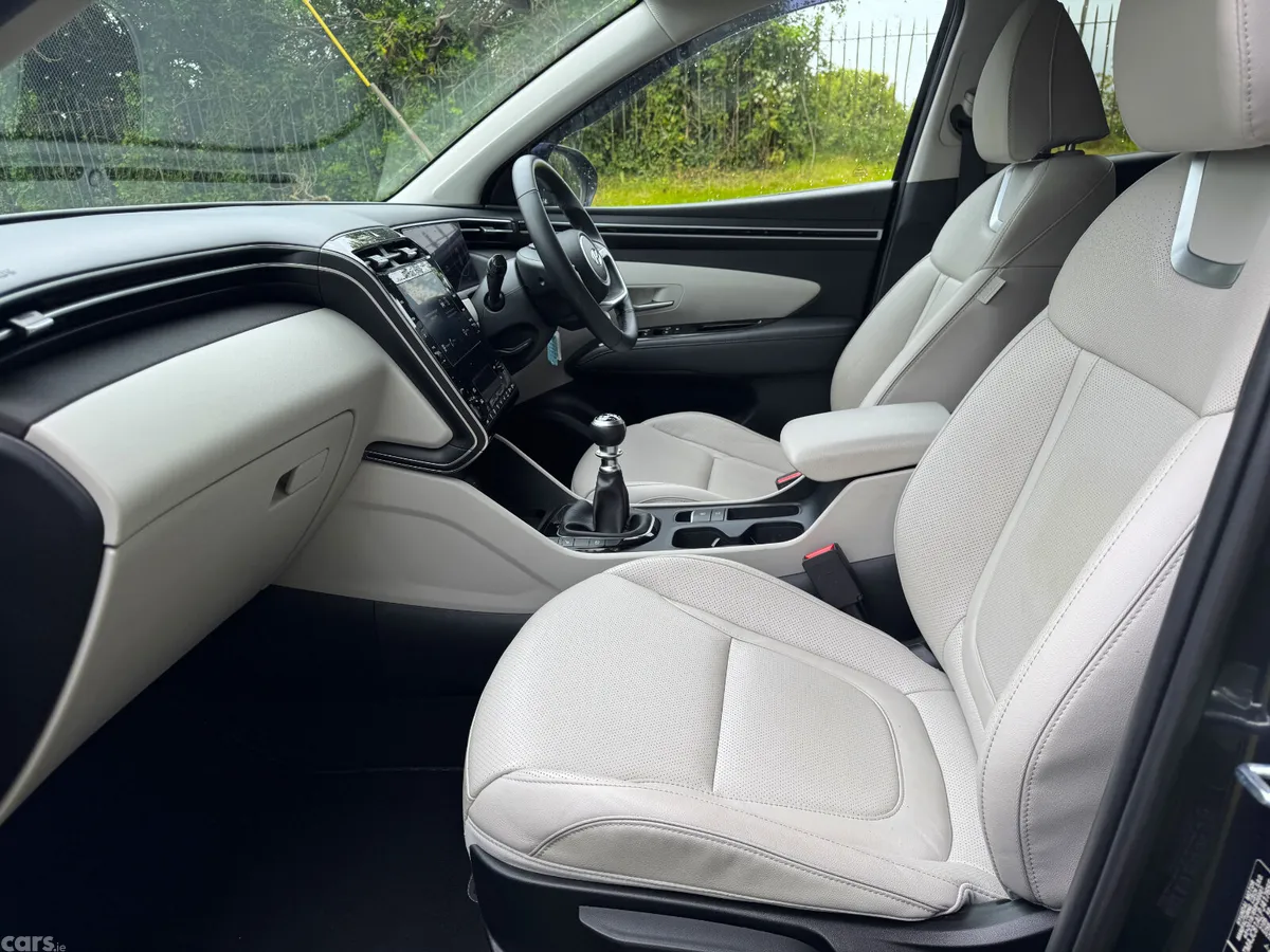 Hyundai Tucson SUV, Diesel, 2024, Grey