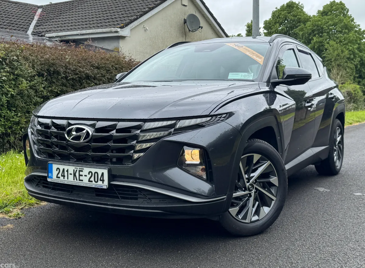 Hyundai Tucson SUV, Diesel, 2024, Grey
