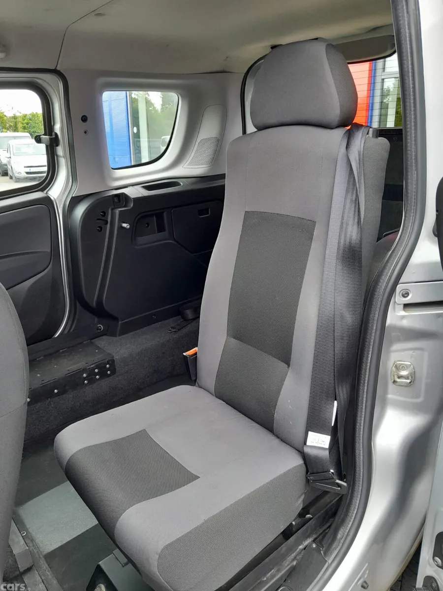 Fiat Doblo MPV, Diesel, 2017, Grey