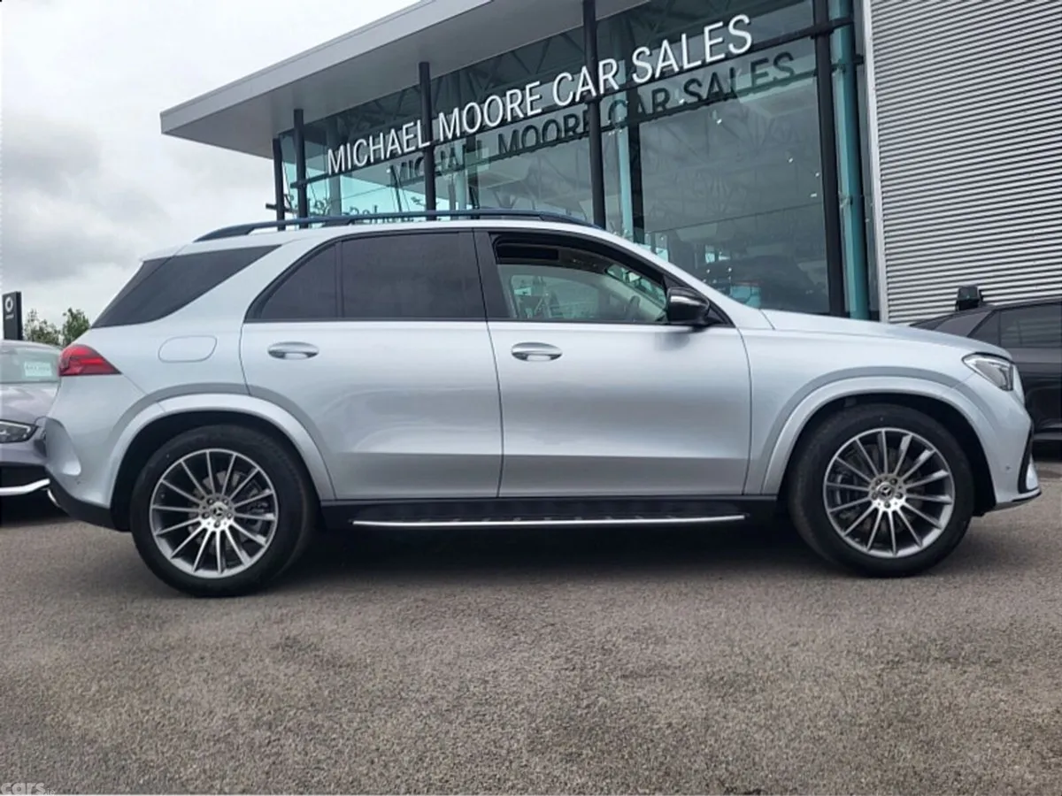 Mercedes-Benz GLE SUV, Diesel Plug-in Hybrid, 2027, Silver
