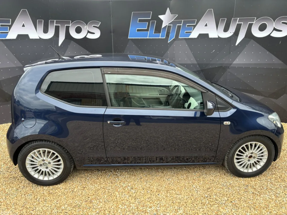 Volkswagen up! Hatchback, Petrol, 2013, Blue