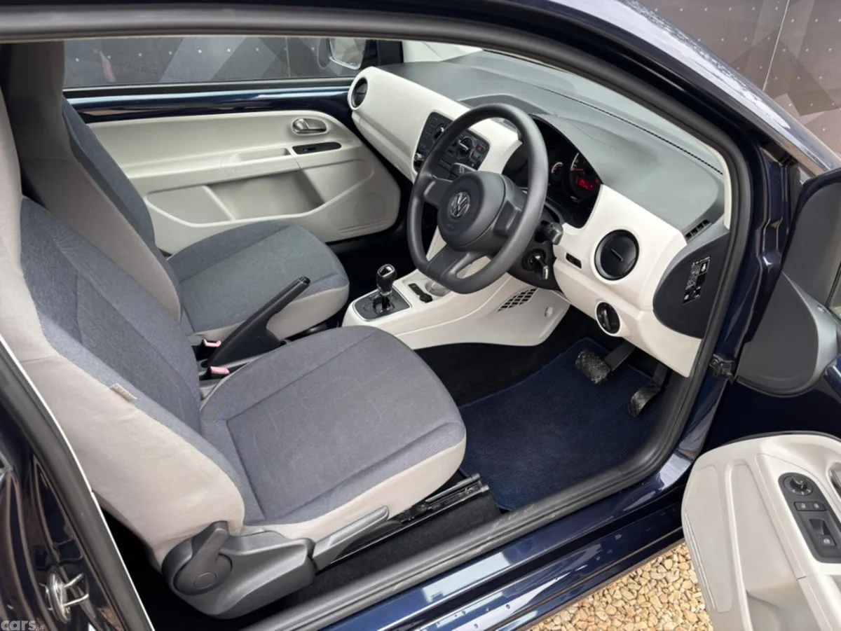 Volkswagen up! Hatchback, Petrol, 2013, Blue