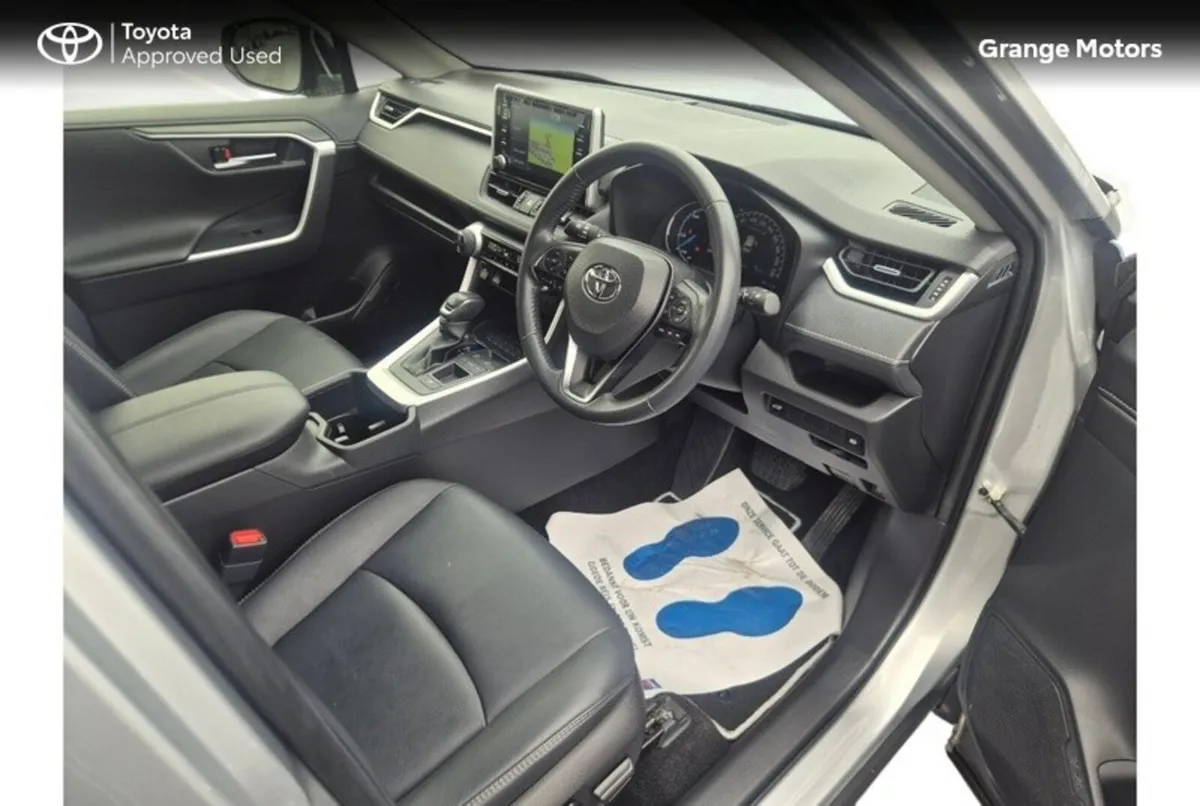 Toyota RAV4 SUV, Petrol Hybrid, 2022, Silver