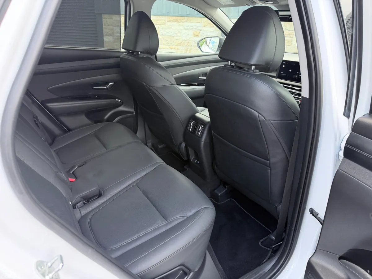 Hyundai Tucson SUV, Diesel, 2024, White