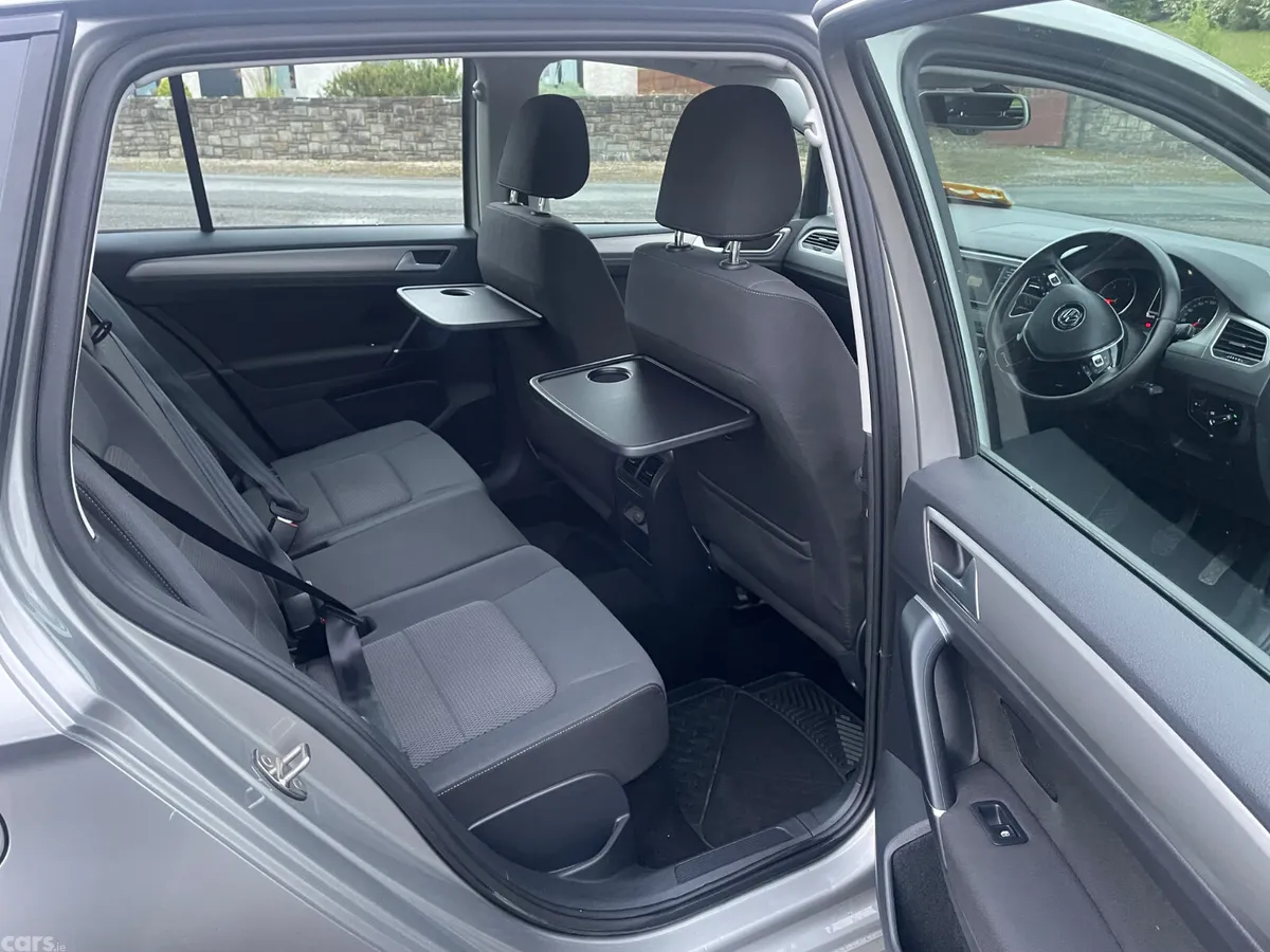 Volkswagen Golf Estate, Diesel, 2016, Silver
