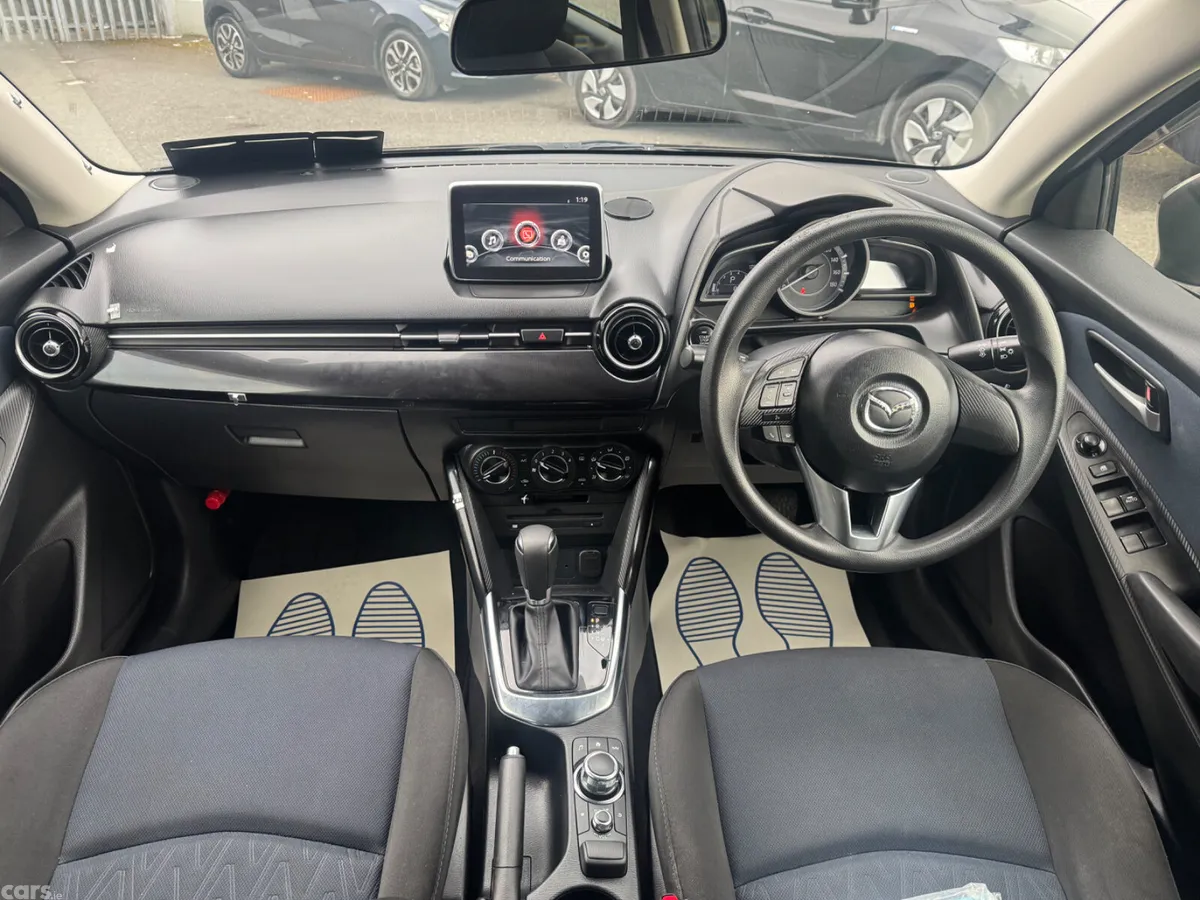 Mazda Demio MPV, Diesel, 2015, Brown