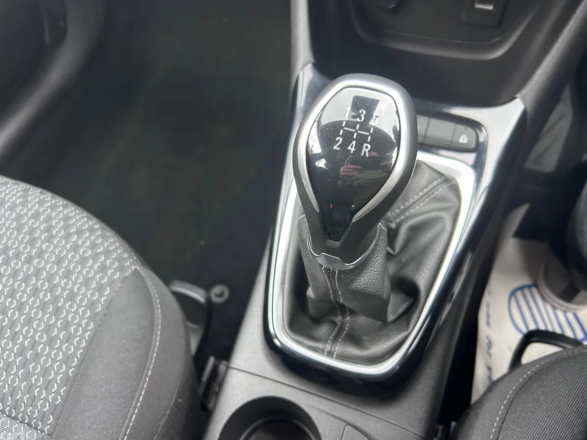 Opel Crossland X SUV, Petrol, 2021, Black