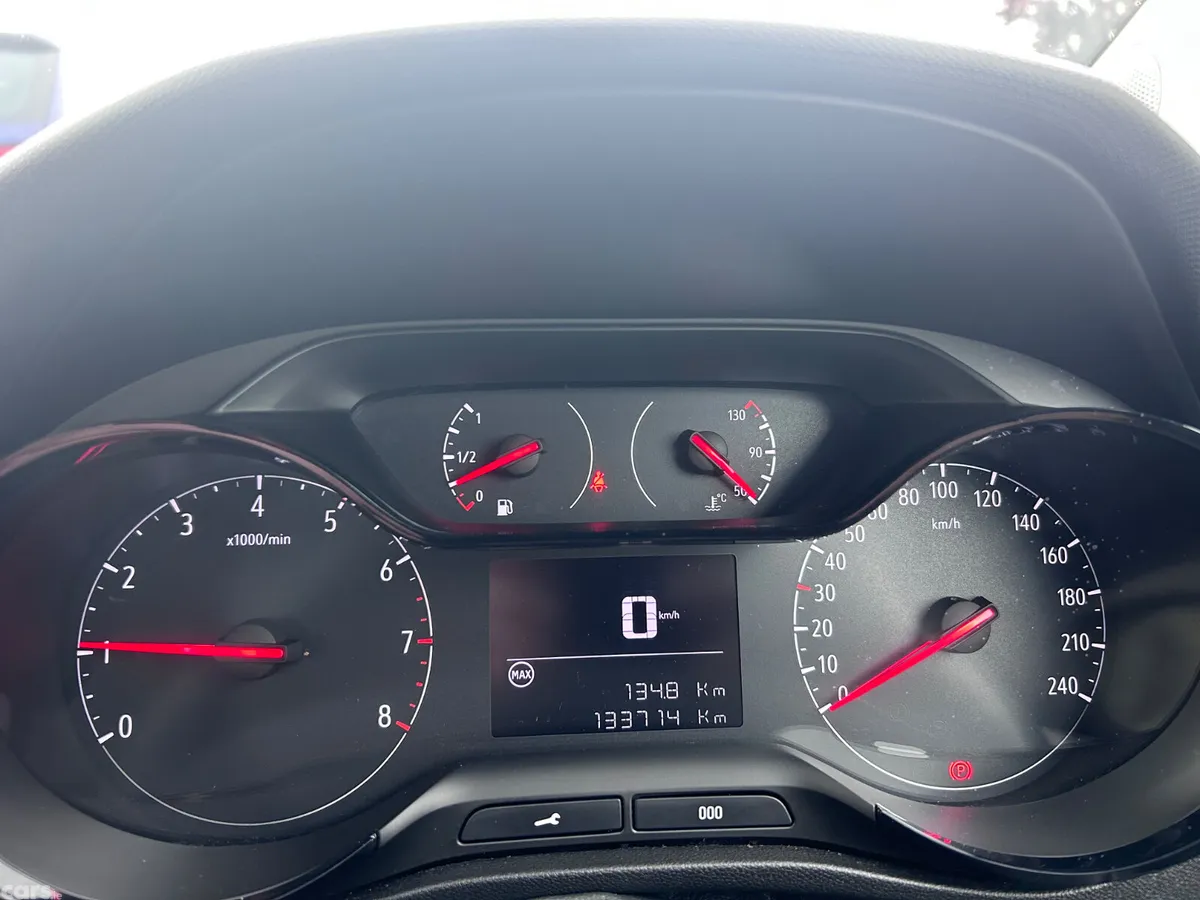 Opel Crossland X SUV, Petrol, 2021, Black