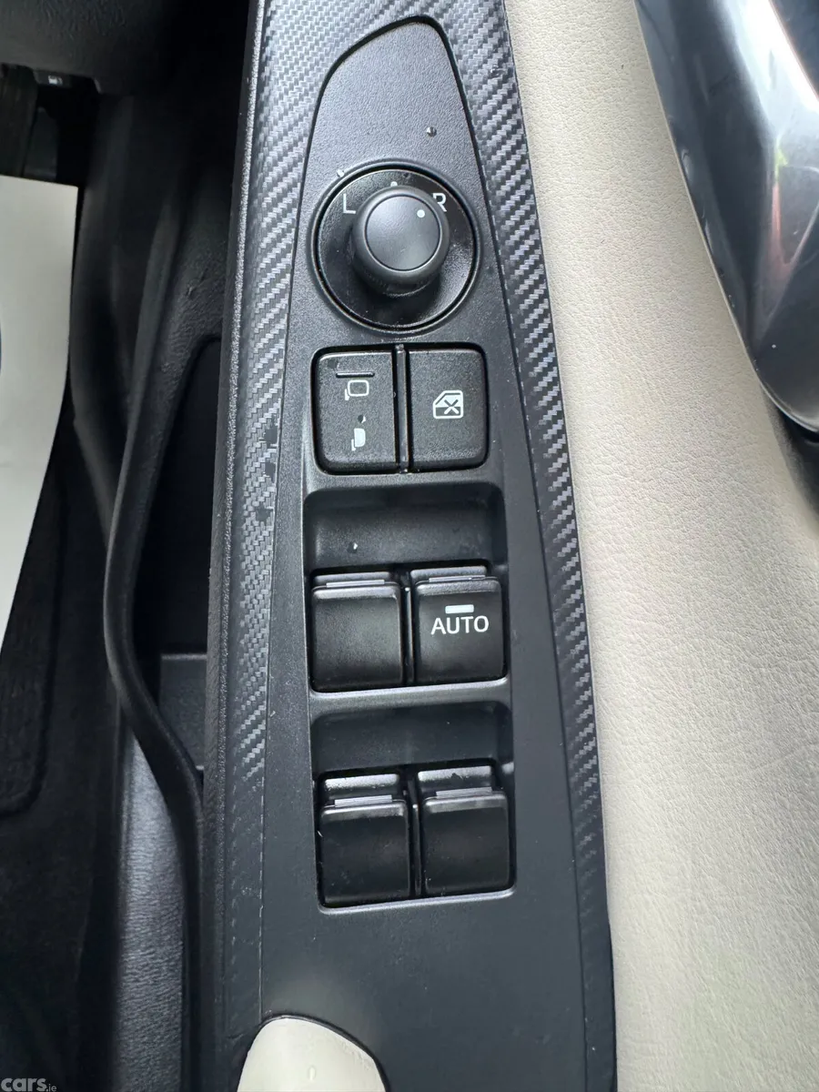 Mazda Demio Hatchback, Diesel, 2015, Blue