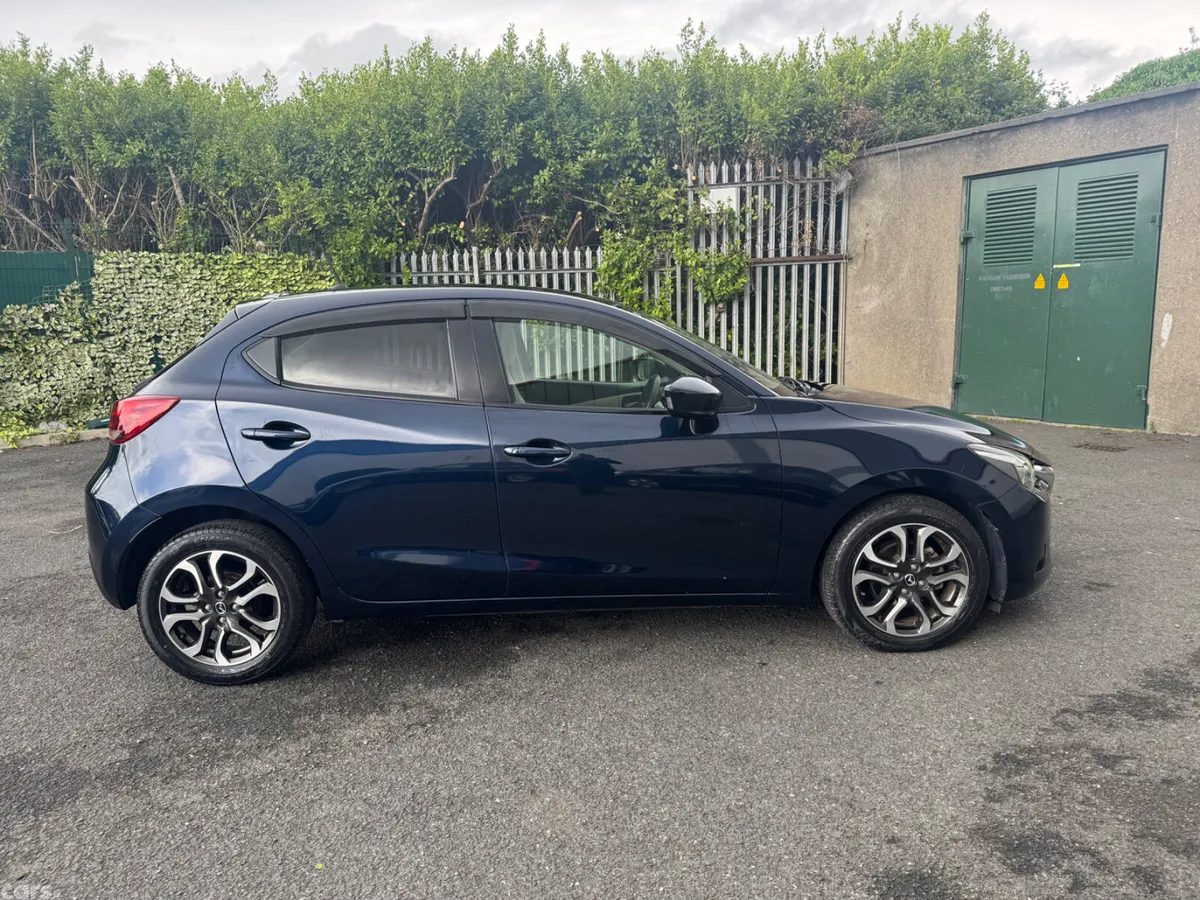Mazda Demio Hatchback, Diesel, 2015, Blue