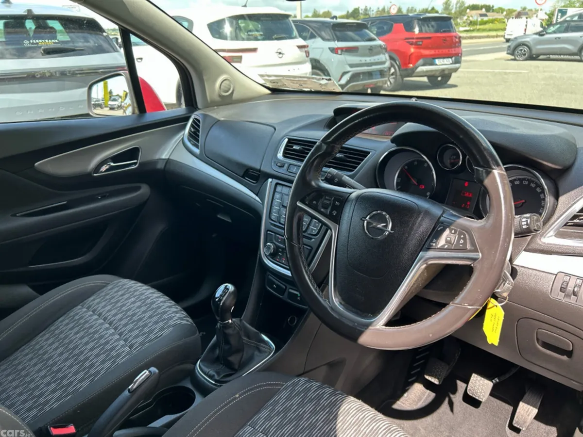 Opel Mokka Hatchback, Diesel, 2015, Red