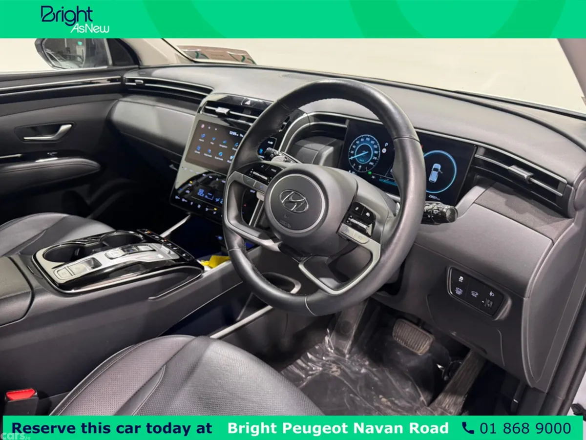 Hyundai Tucson MPV, Petrol Hybrid, 2023, White