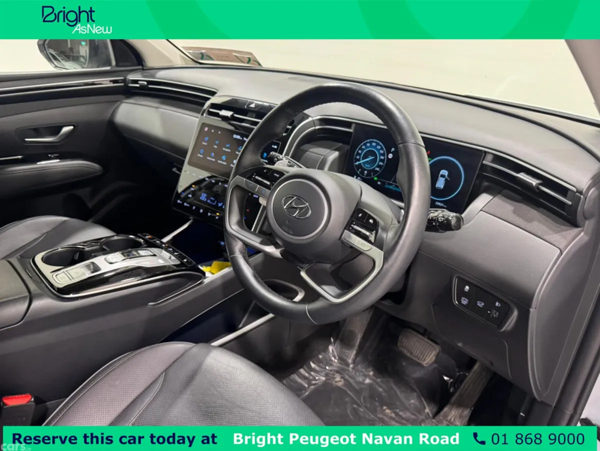 Hyundai Tucson MPV, Petrol Hybrid, 2023, White