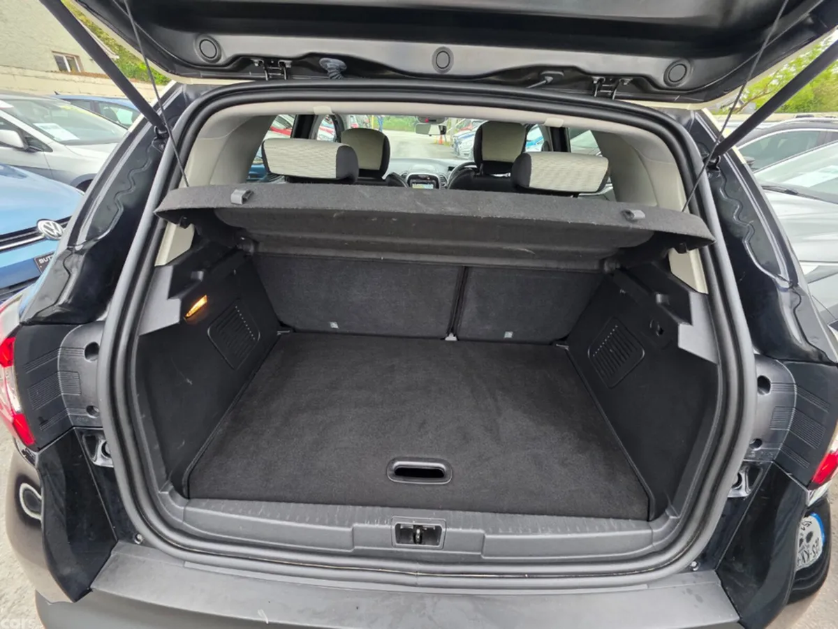 Renault Captur Hatchback, Diesel, 2019, Black