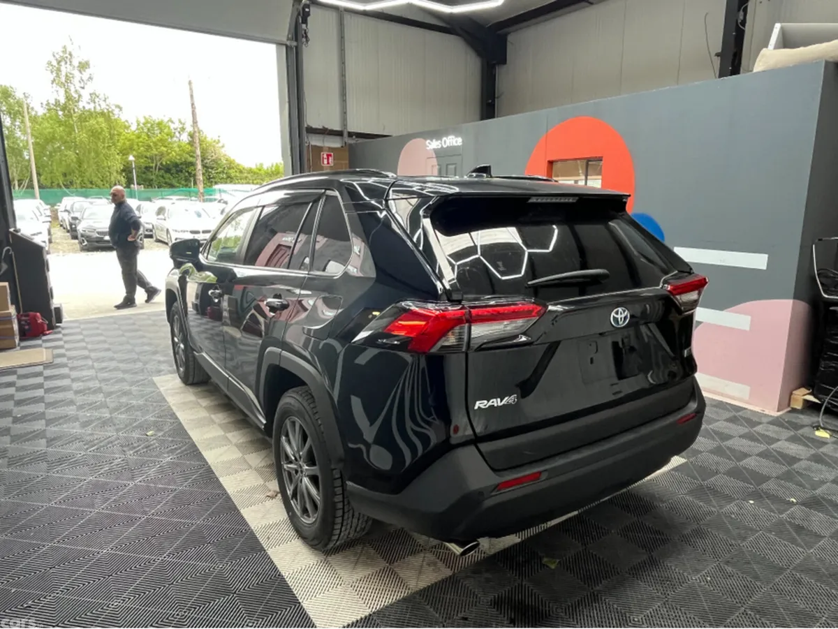 Toyota RAV4 SUV, Petrol Hybrid, 2023, Black