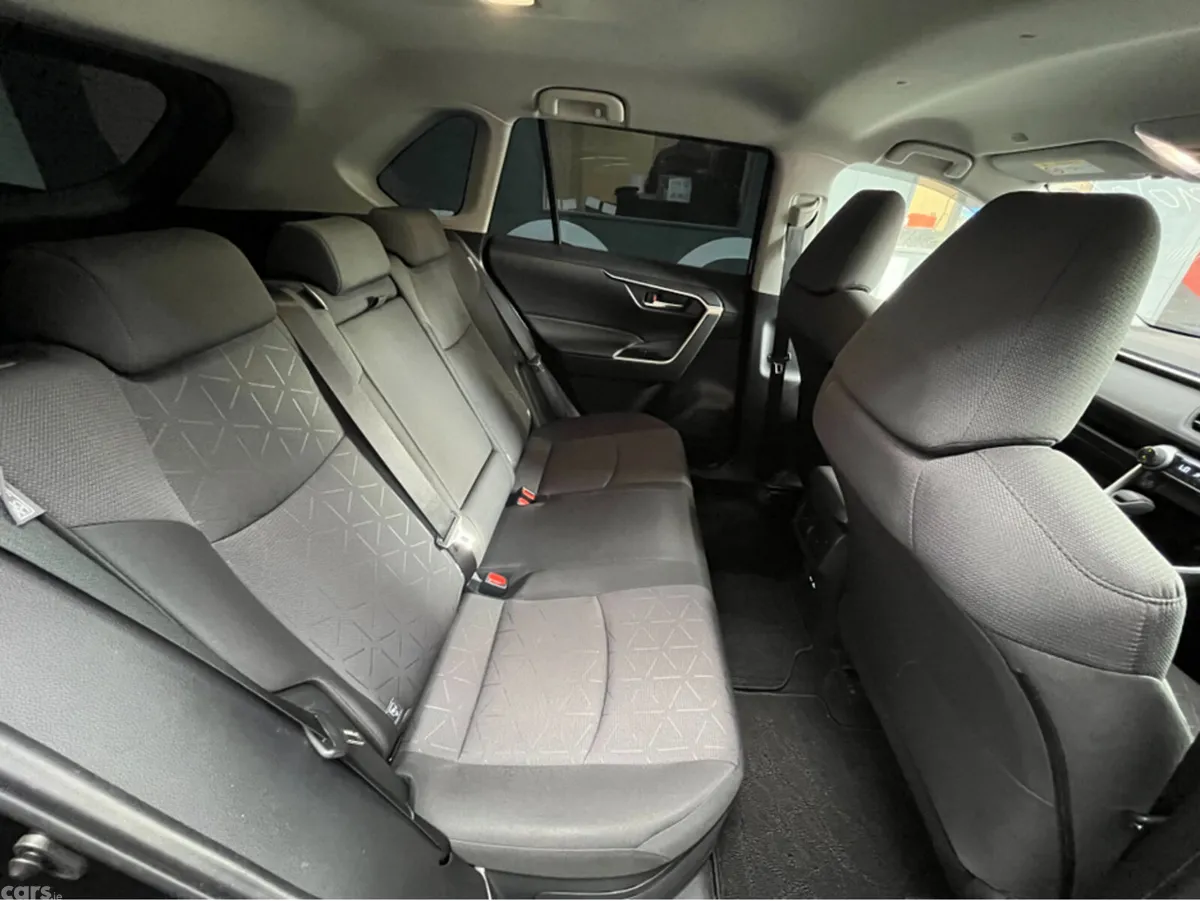 Toyota RAV4 SUV, Petrol Hybrid, 2023, Black