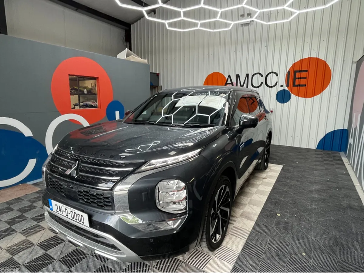 Mitsubishi Outlander SUV, Petrol Plug-in Hybrid, 2024, Grey