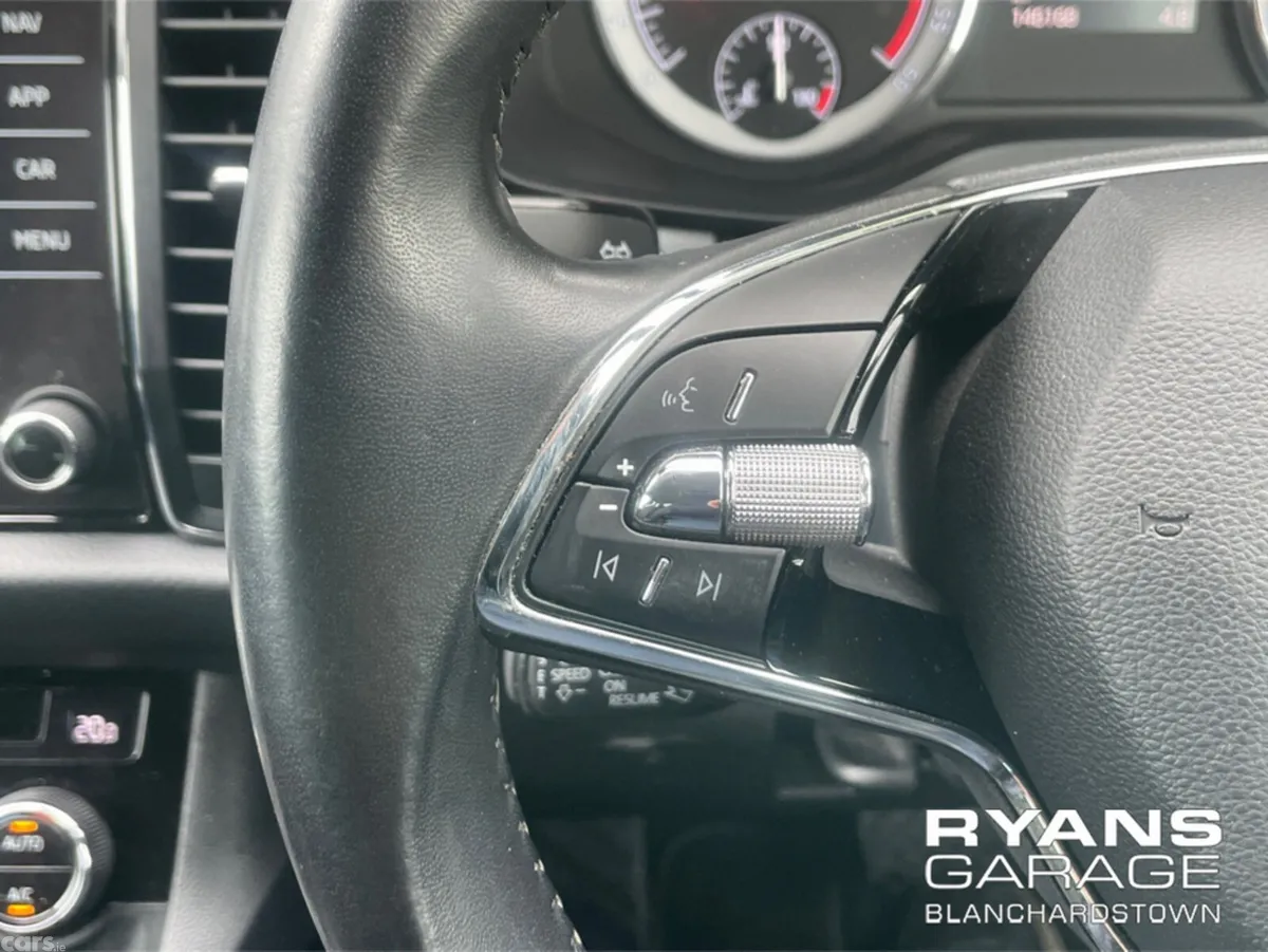 Skoda Kodiaq Estate, Diesel, 2022, Grey