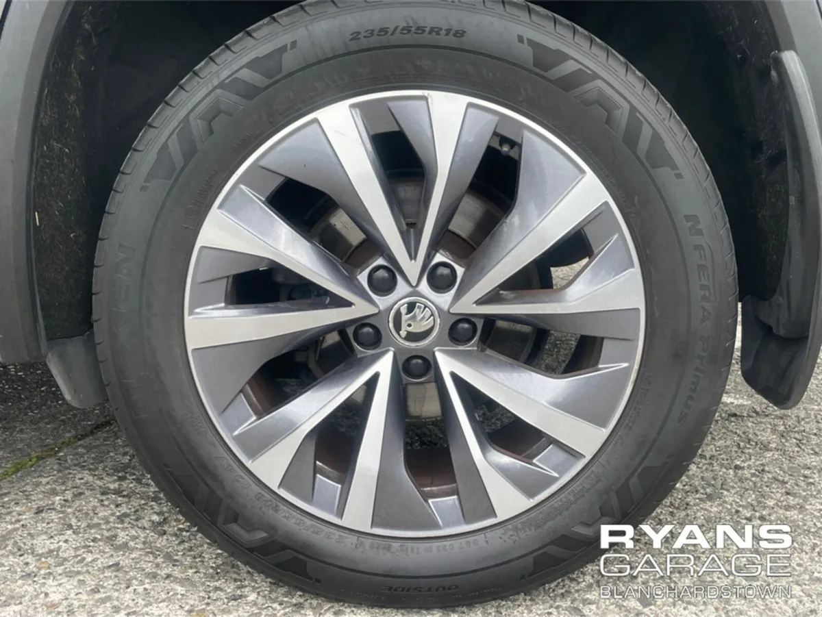 Skoda Kodiaq Estate, Diesel, 2022, Grey