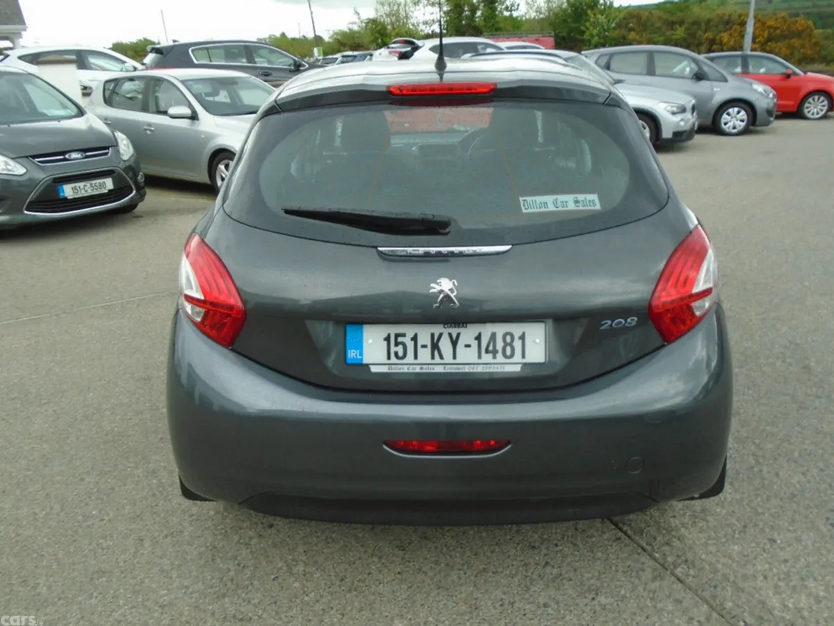 Peugeot 208 Hatchback, Diesel, 2015, Grey