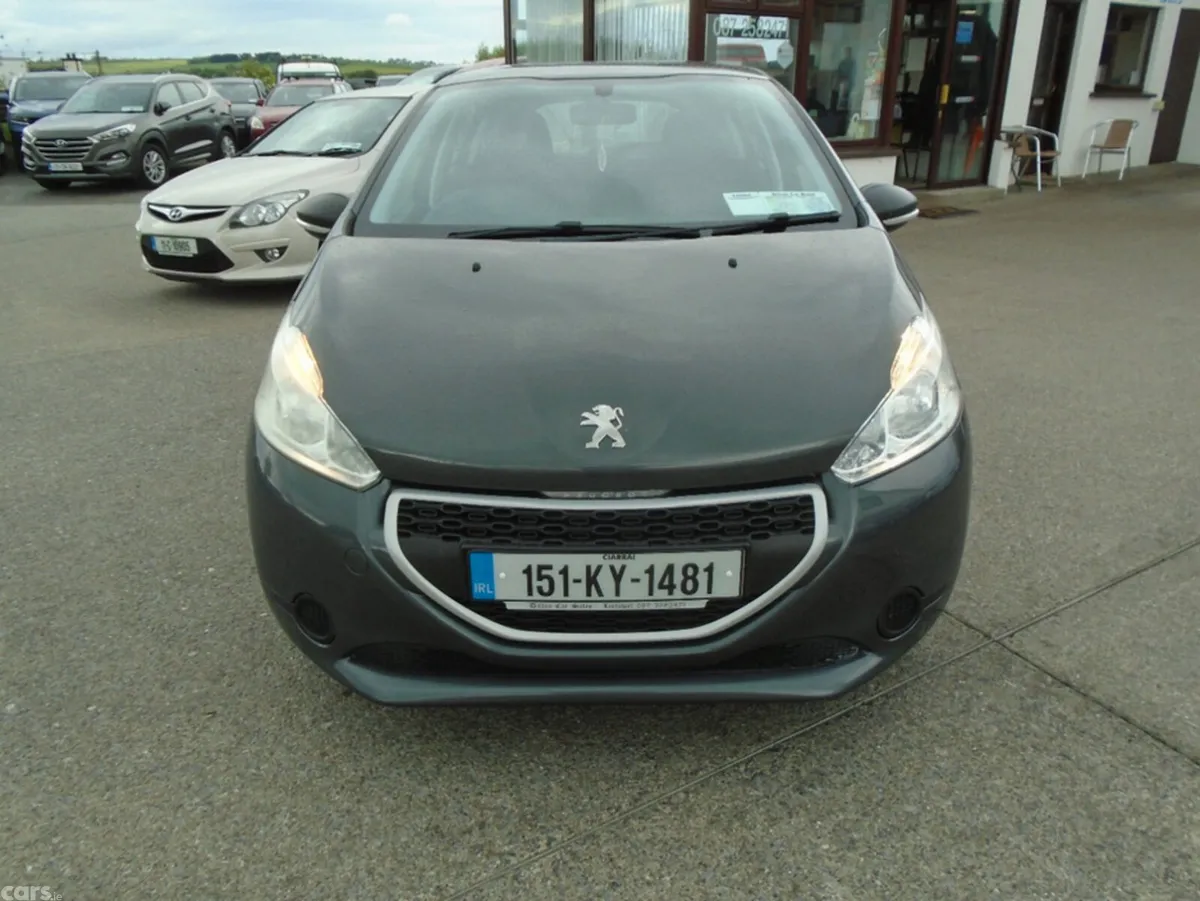 Peugeot 208 Hatchback, Diesel, 2015, Grey