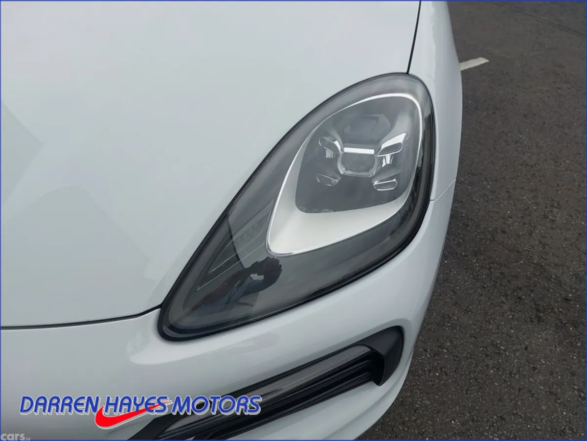 Porsche Cayenne SUV, Petrol Plug-in Hybrid, 2021, White