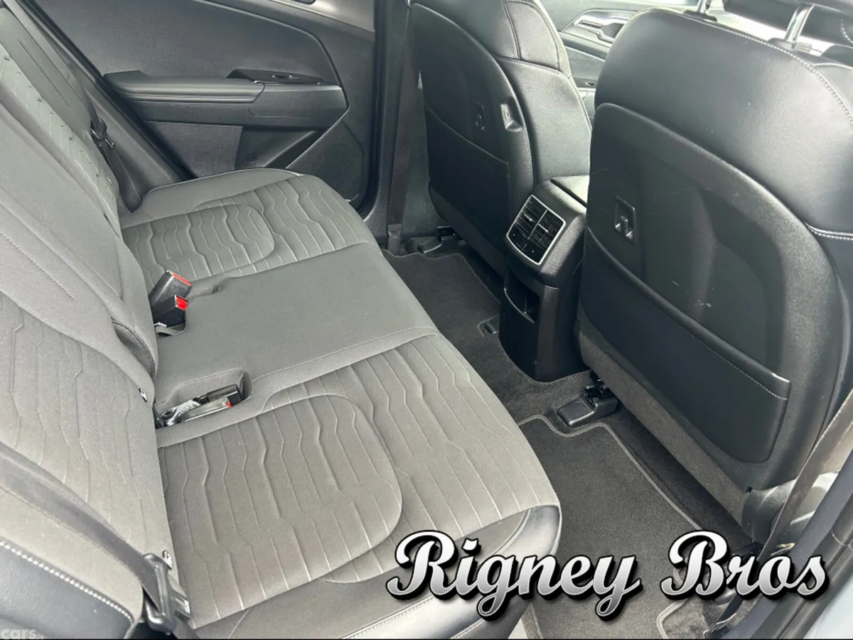 Kia Sportage MPV, Petrol Plug-in Hybrid, 2023, Grey