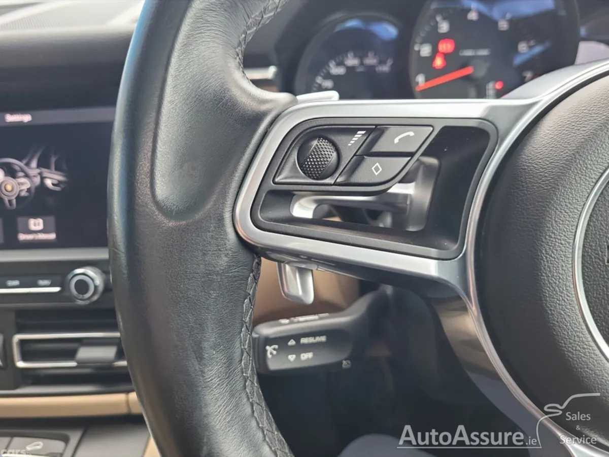 Porsche Macan SUV, Petrol, 2019, Grey
