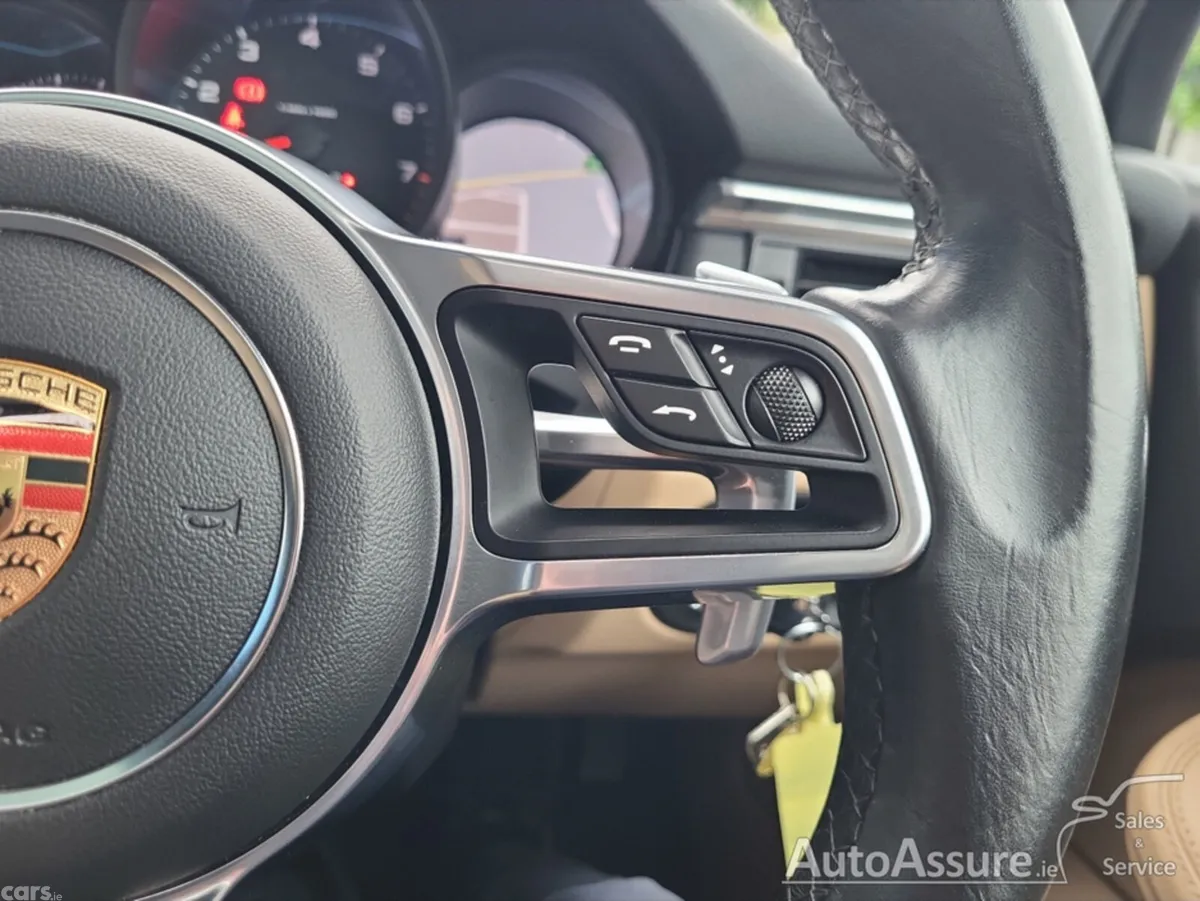 Porsche Macan SUV, Petrol, 2019, Grey