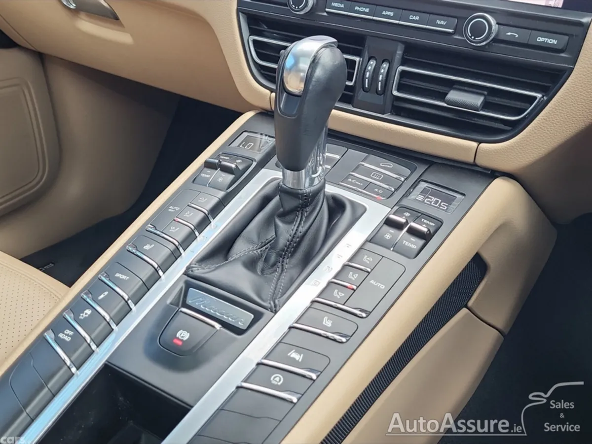 Porsche Macan SUV, Petrol, 2019, Grey
