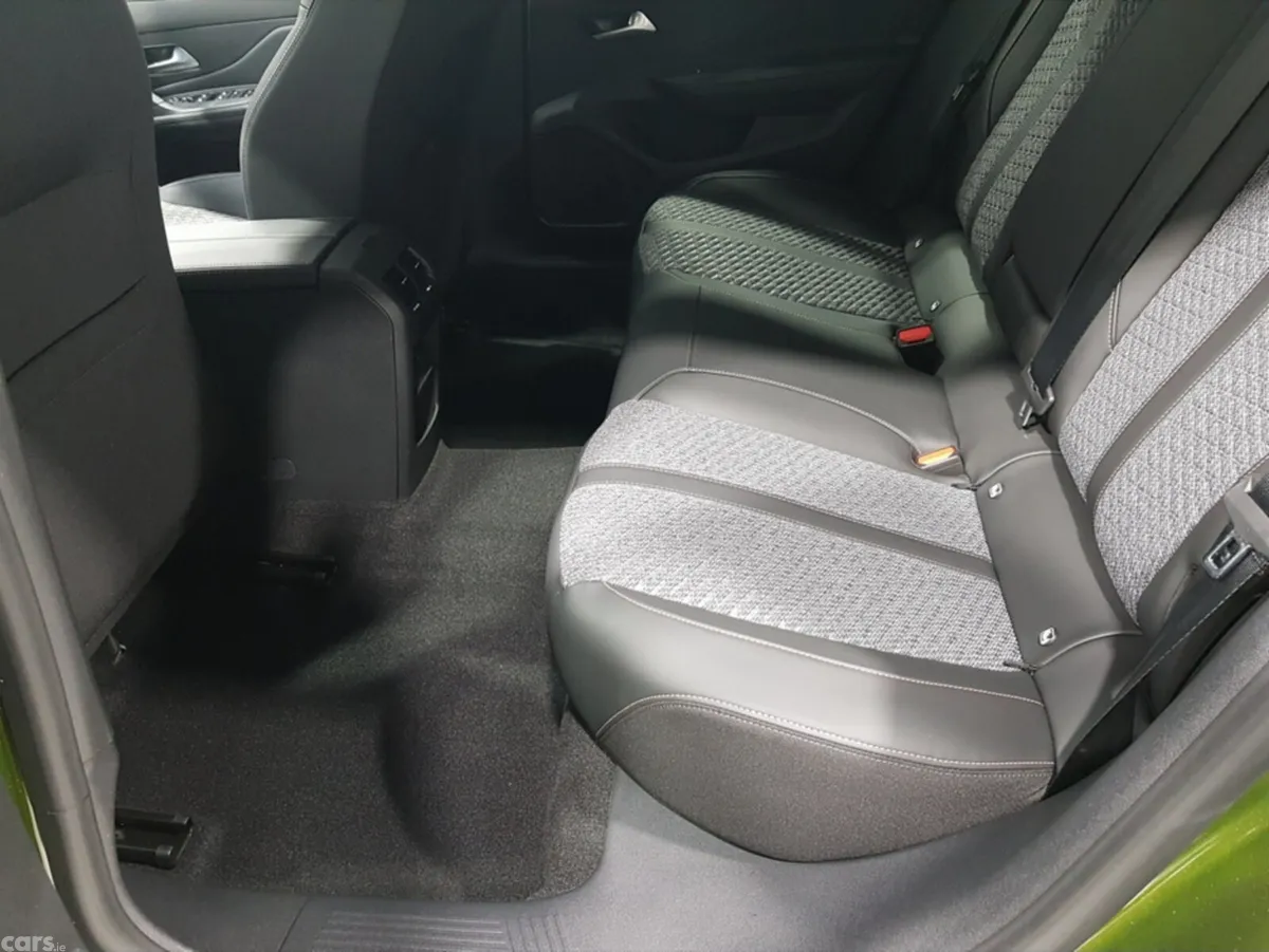 Peugeot 408 Hatchback, Petrol Hybrid, 2026, Green