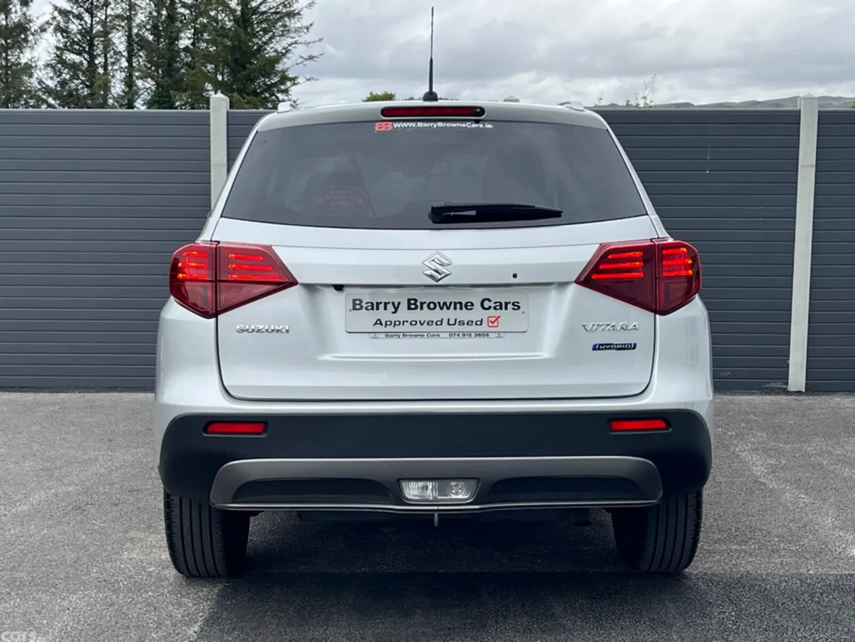 Suzuki Vitara SUV, Petrol Hybrid, 2024, Grey