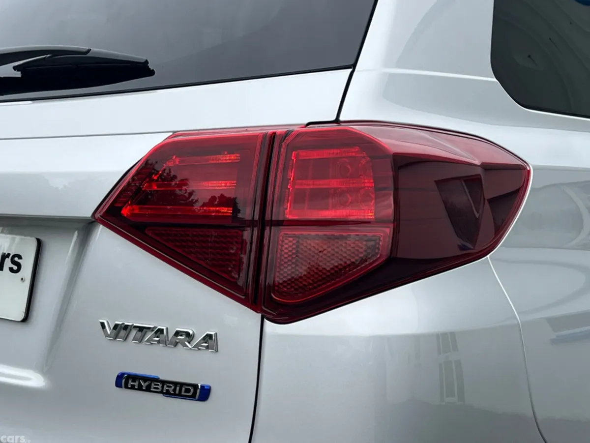 Suzuki Vitara SUV, Petrol Hybrid, 2024, Grey