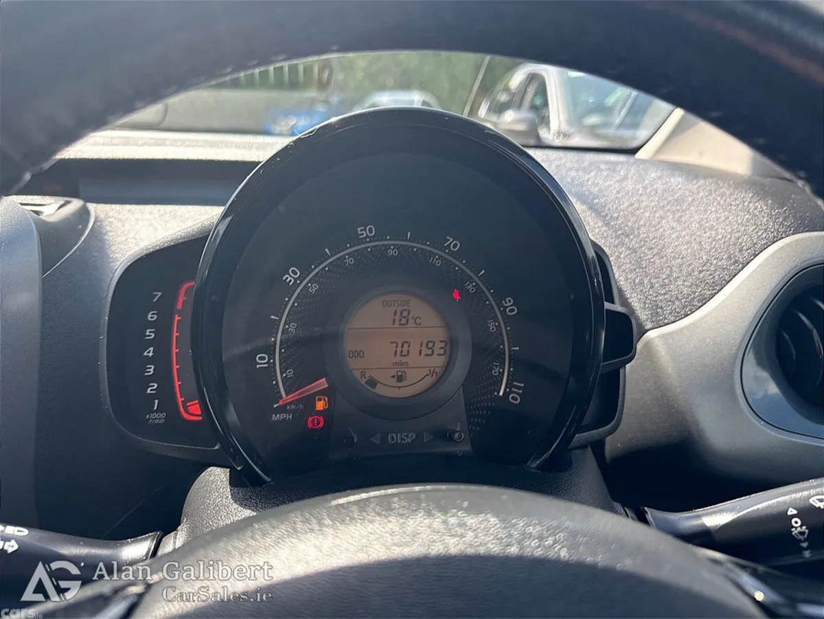 Toyota Aygo Hatchback, Petrol, 2021, Grey