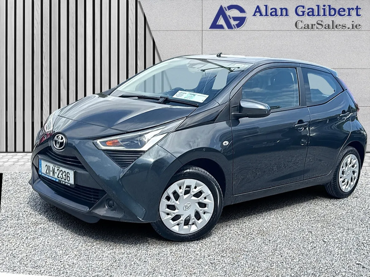 Toyota Aygo Hatchback, Petrol, 2021, Grey