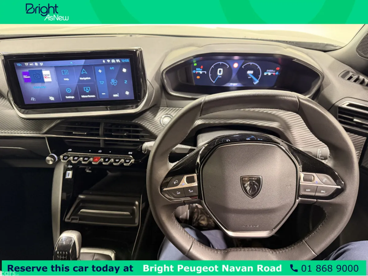 Peugeot 2008 MPV, Petrol, 2024, Grey