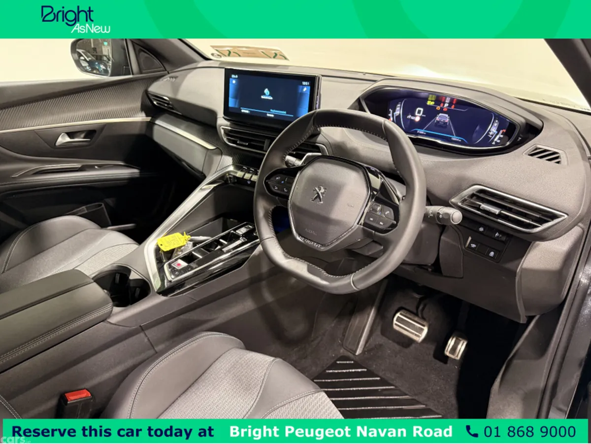 Peugeot 5008 MPV, Diesel, 2024, Black