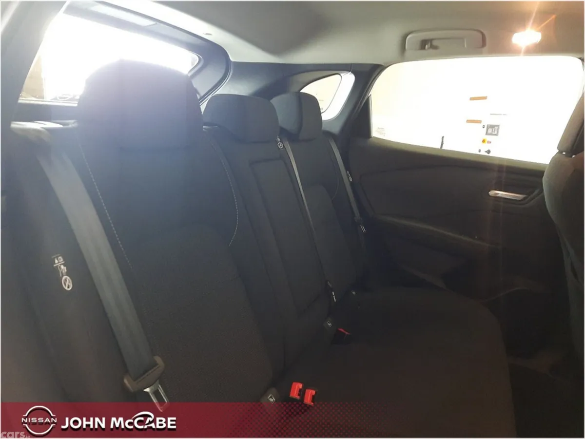 Nissan Qashqai MPV, Petrol Hybrid, 2025, Grey
