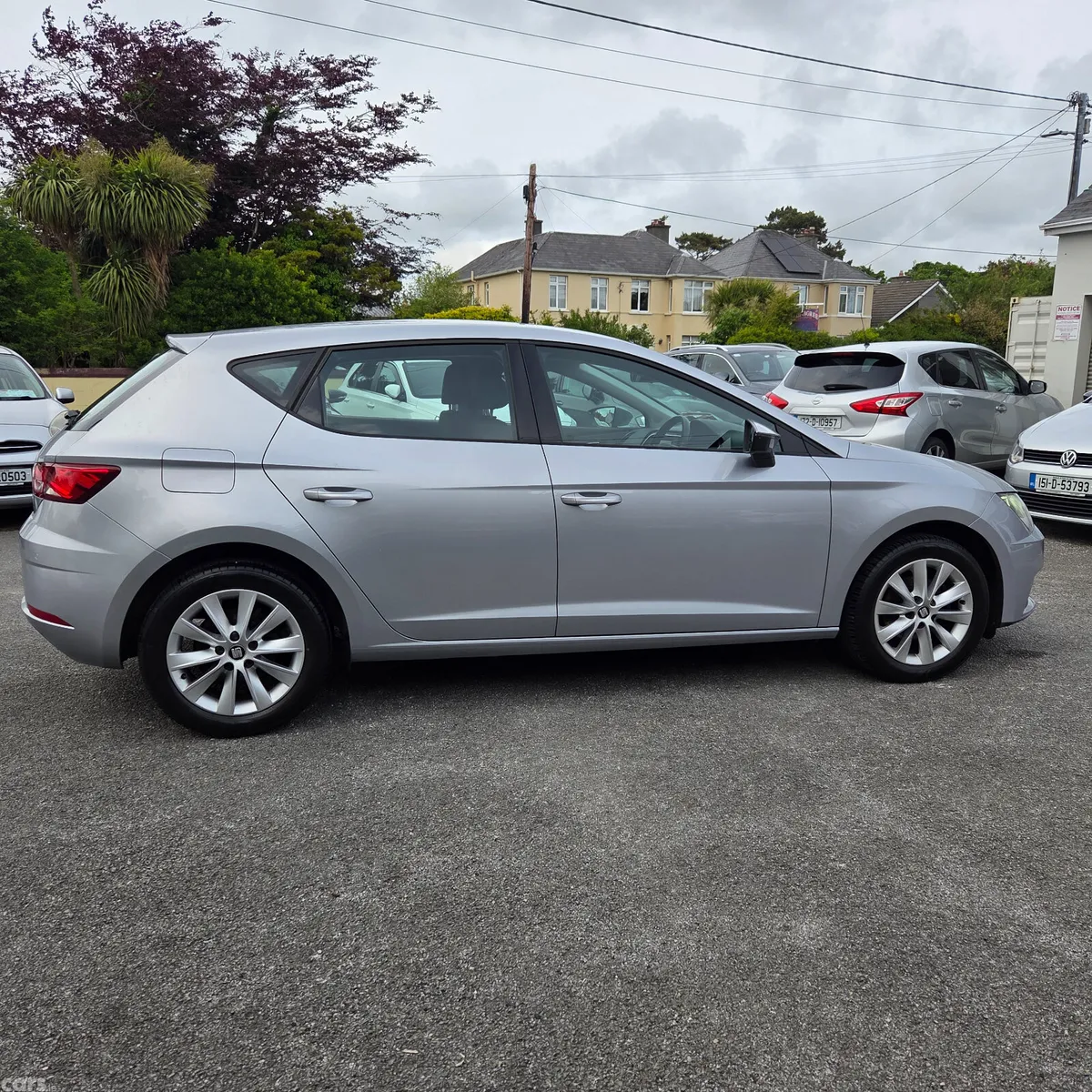 SEAT Leon Hatchback, Petrol, 2018, Grey
