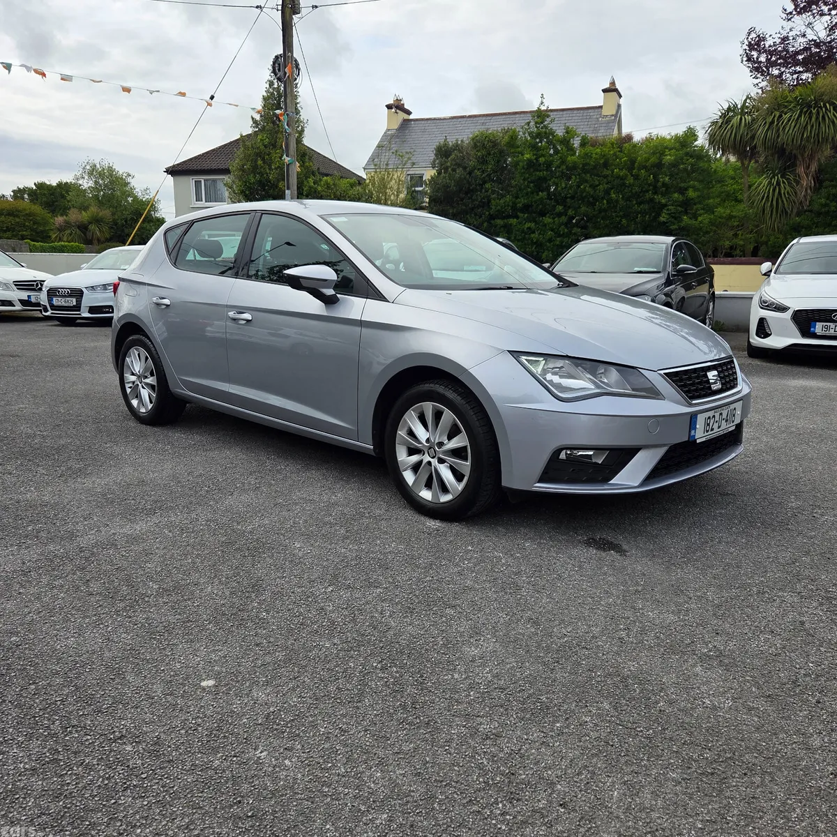 SEAT Leon Hatchback, Petrol, 2018, Grey