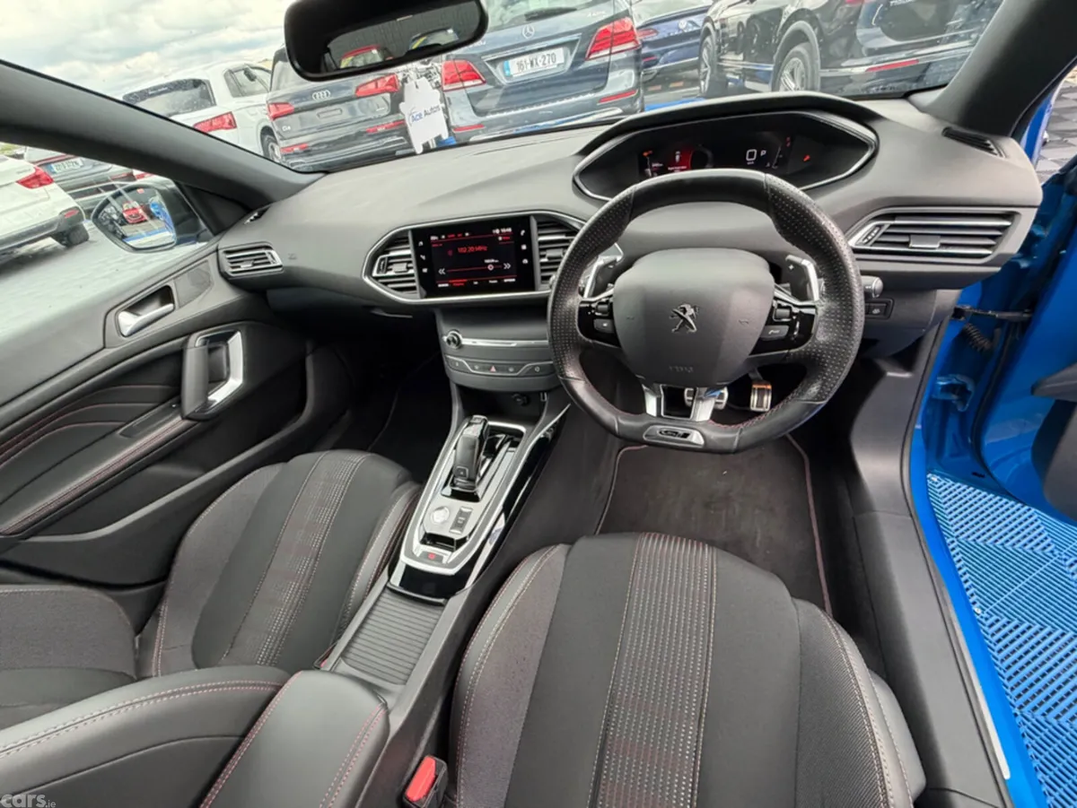 Peugeot 308 Hatchback, Diesel, 2021, Blue