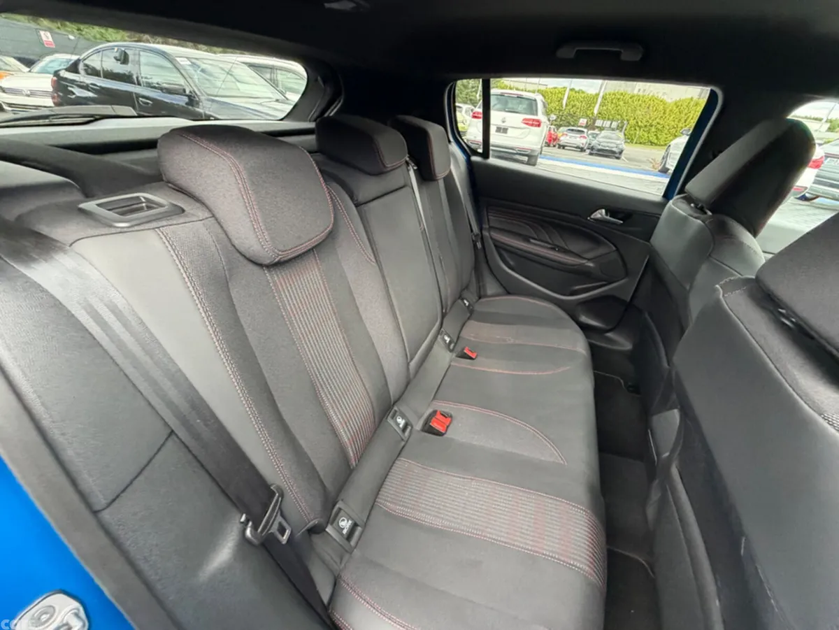 Peugeot 308 Hatchback, Diesel, 2021, Blue
