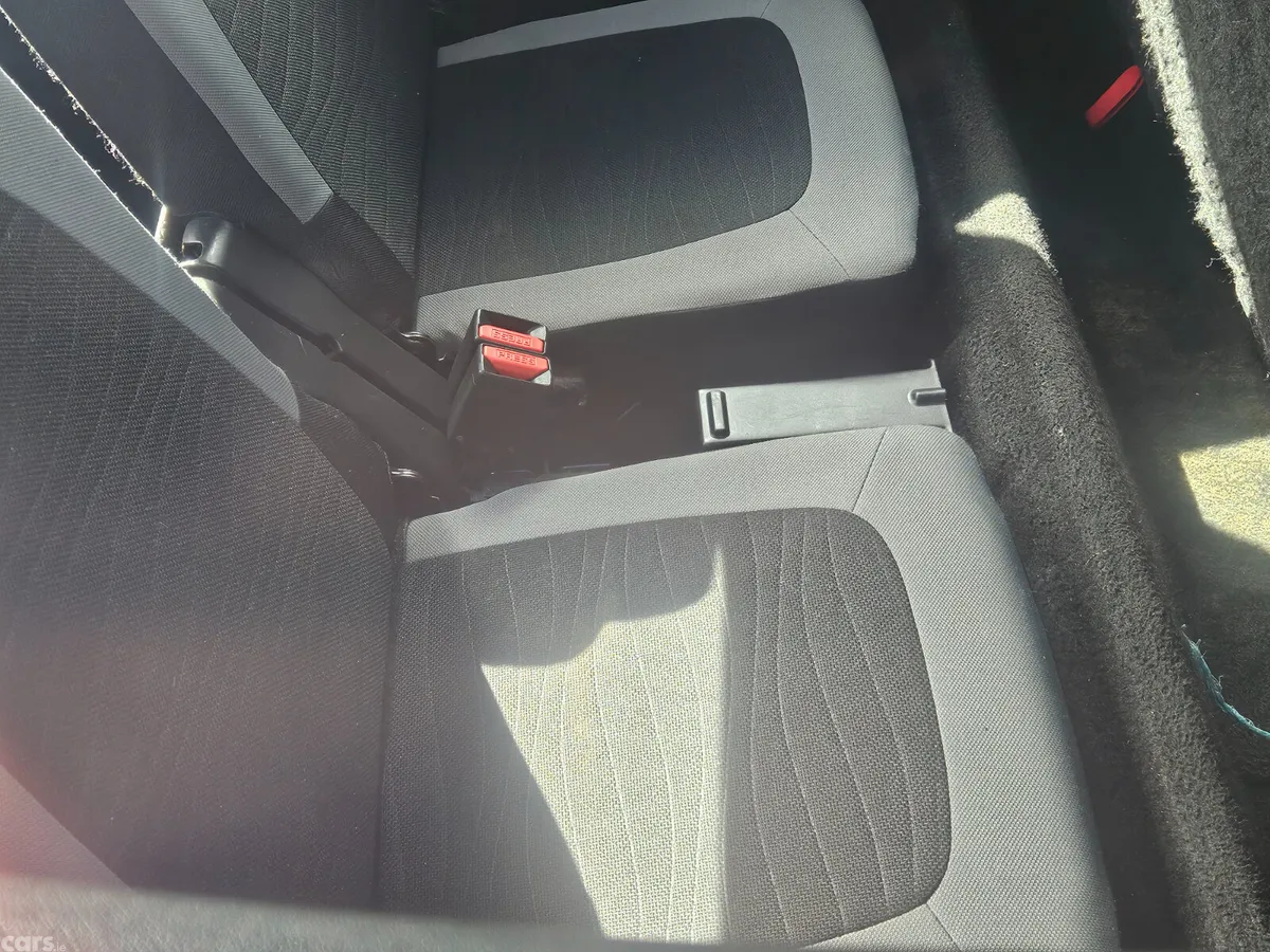 Citroen C4 Hatchback, Diesel, 2015, Red