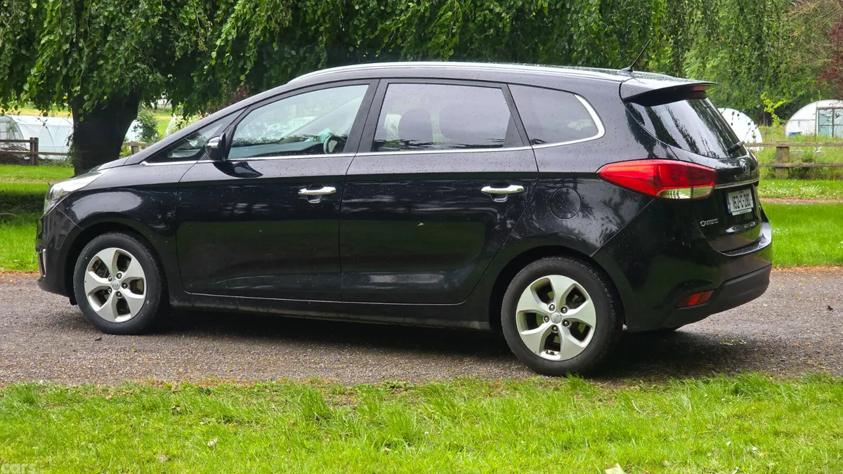 Kia Carens MPV, Diesel, 2016, Black