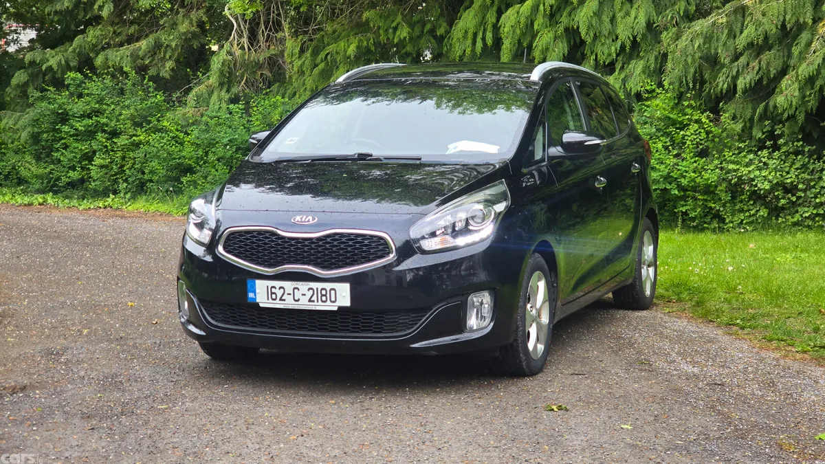 Kia Carens MPV, Diesel, 2016, Black