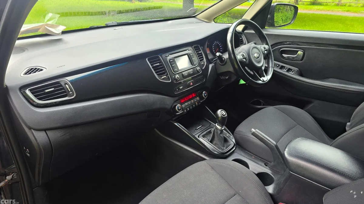 Kia Carens MPV, Diesel, 2016, Black