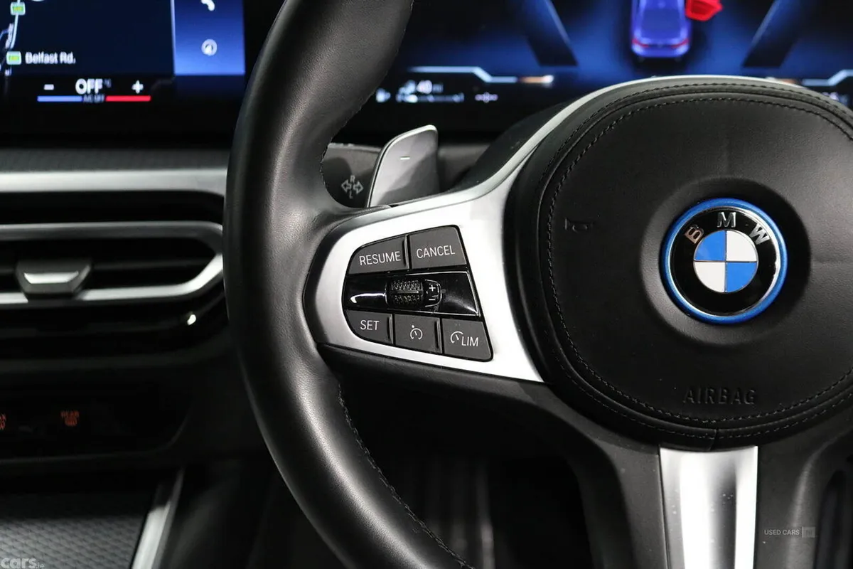 BMW 3-Series Saloon, Petrol Hybrid, 2023, Blue