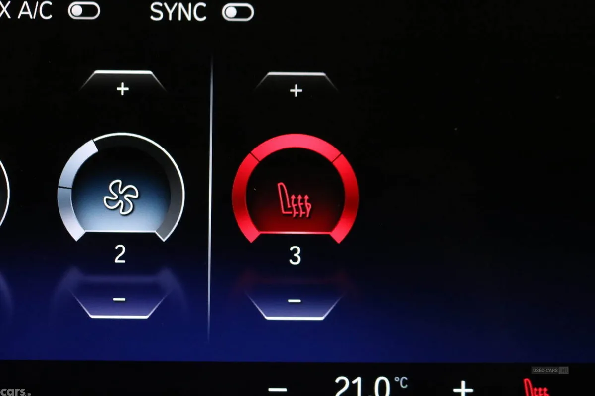 BMW 3-Series Saloon, Petrol Hybrid, 2023, Blue