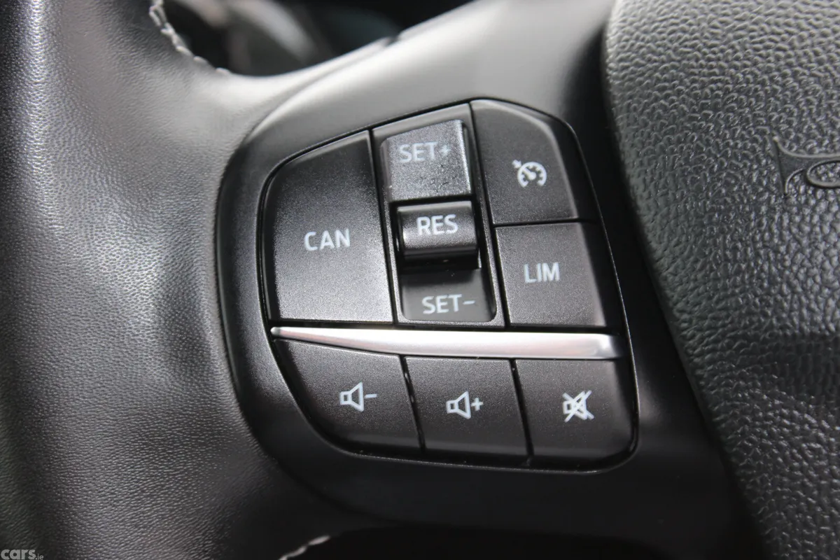 Ford Puma MPV, Petrol Hybrid, 2020, Black