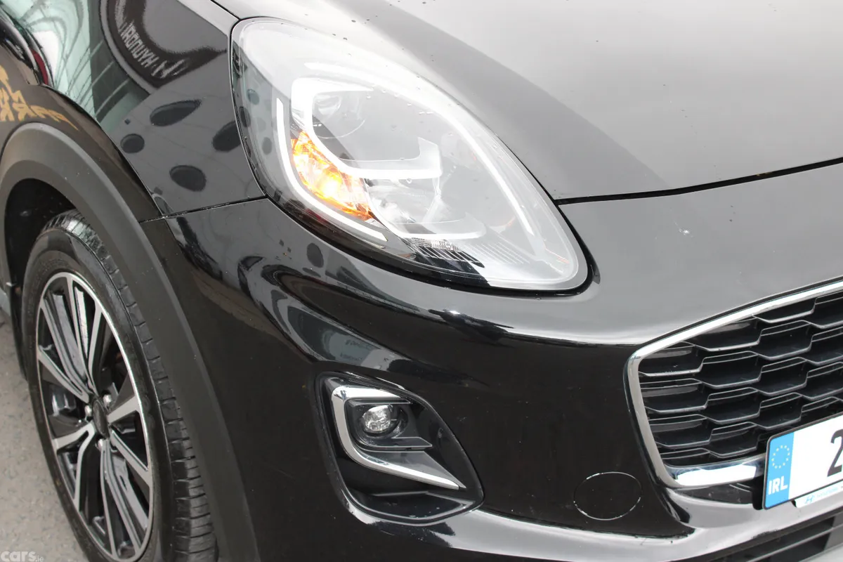 Ford Puma MPV, Petrol Hybrid, 2020, Black